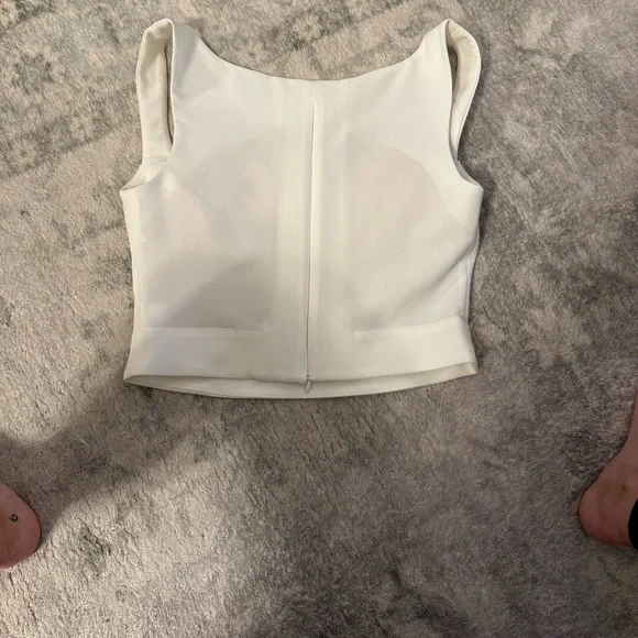 ANTONIO MELANI x Courtney Grow Cream Sleeveless Tank Top - Picture 5 of 5